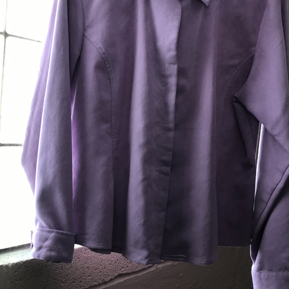 Shirts - Picture 3 of 6
